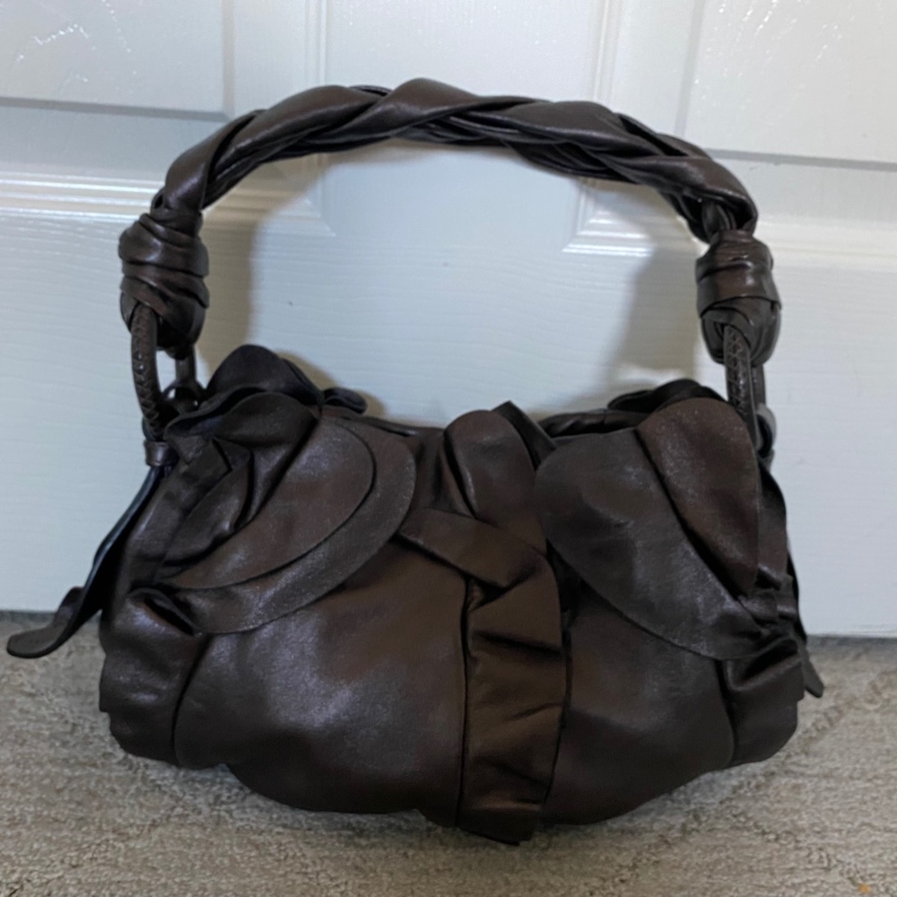 Prada Grafite Ruffle Shoulder Bag, authentication card included - Picture 4 of 10